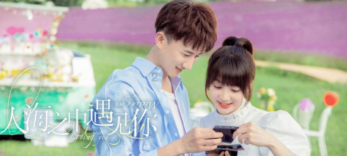 有时候关机后屏幕显示蓝屏白字母是怎么回事游戏画面